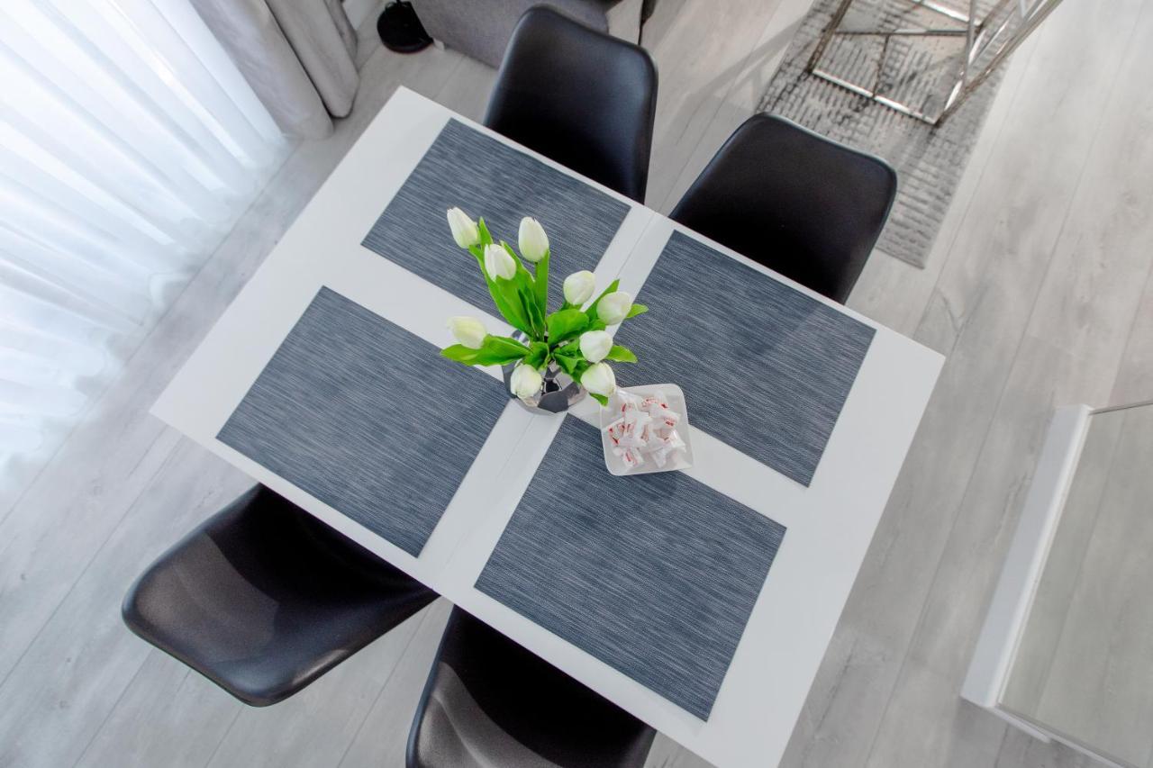 Apartament Linia Komfortu Gardenia Dziwnow Z Widokiem Na Morze Epapartamenty ภายนอก รูปภาพ