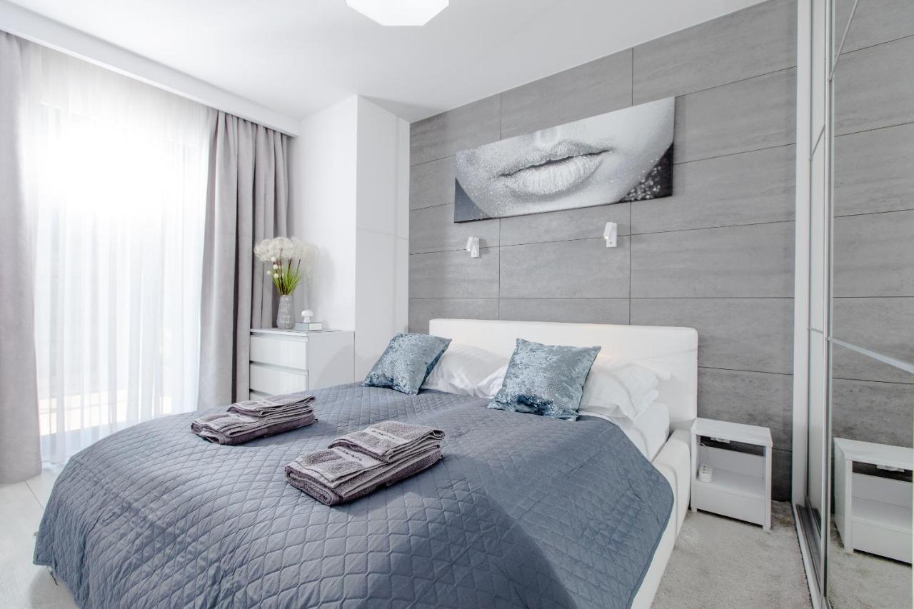 Apartament Linia Komfortu Gardenia Dziwnow Z Widokiem Na Morze Epapartamenty ภายนอก รูปภาพ