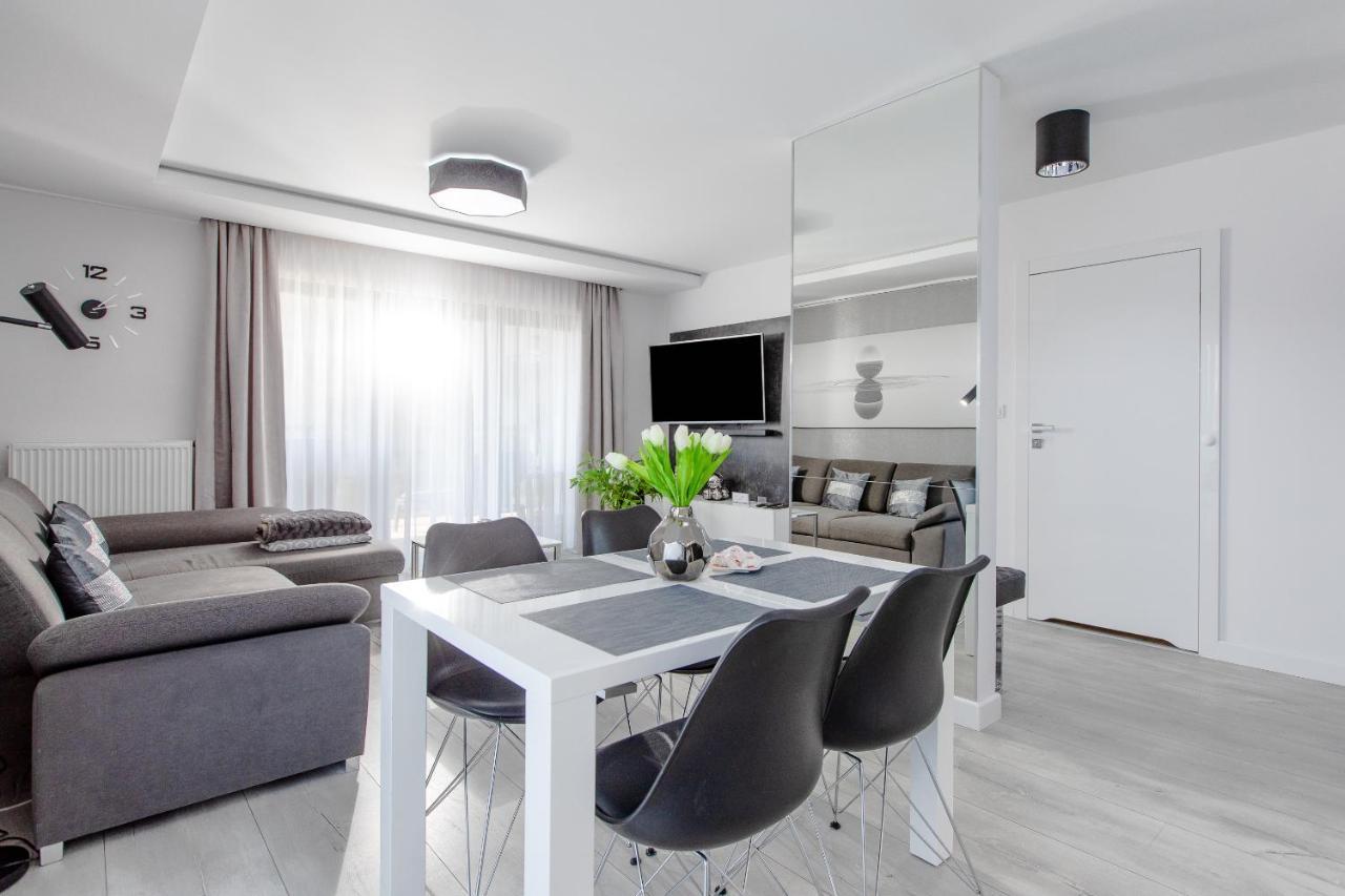 Apartament Linia Komfortu Gardenia Dziwnow Z Widokiem Na Morze Epapartamenty ภายนอก รูปภาพ