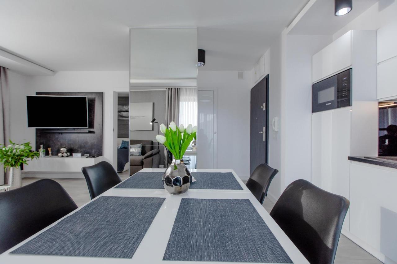 Apartament Linia Komfortu Gardenia Dziwnow Z Widokiem Na Morze Epapartamenty ภายนอก รูปภาพ